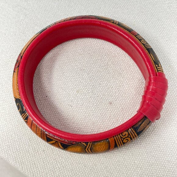 Hand Painted Tribal Leather Face Bangle‎ Bracelet Native American Northwest - Picture 4 of 9